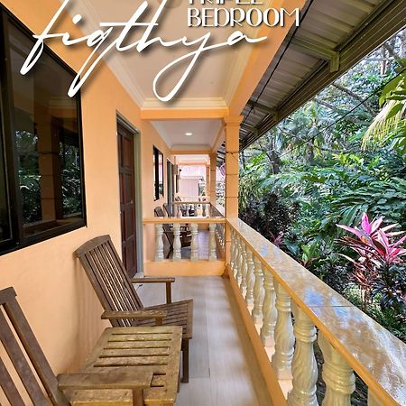 Fiqthya Chalet & Cafe Kampong Ayer Batang Buitenkant foto